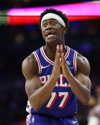 未来可期啊！76人探花埃奇库姆13中4得13分6板7助5断 正负值达+27