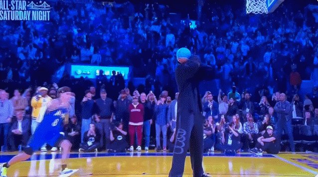 1739677837466095662.gif GIF0.gif